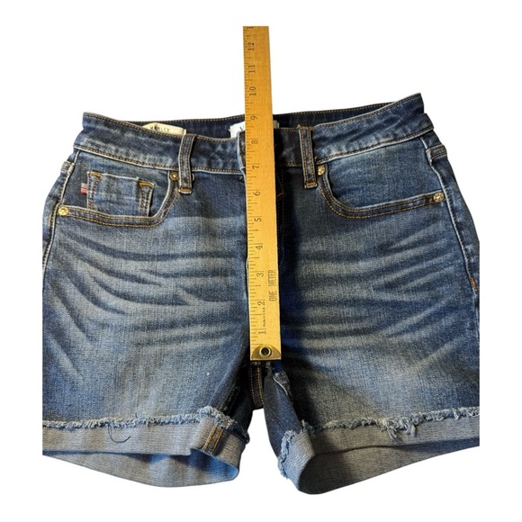 Vigoss Shorts Womens 25 Blue Cut Off Cuffed Marley Jean Whiskered - Picture 10 of 11